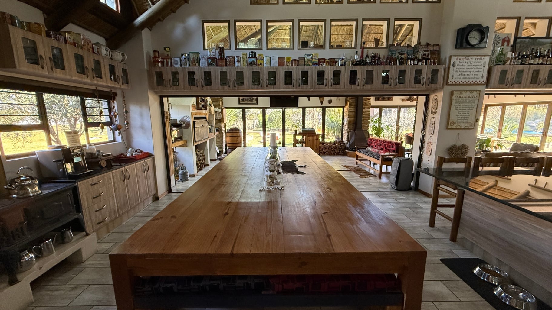 Luxury Smallholding Living with Endless Possibilities in Golfview
