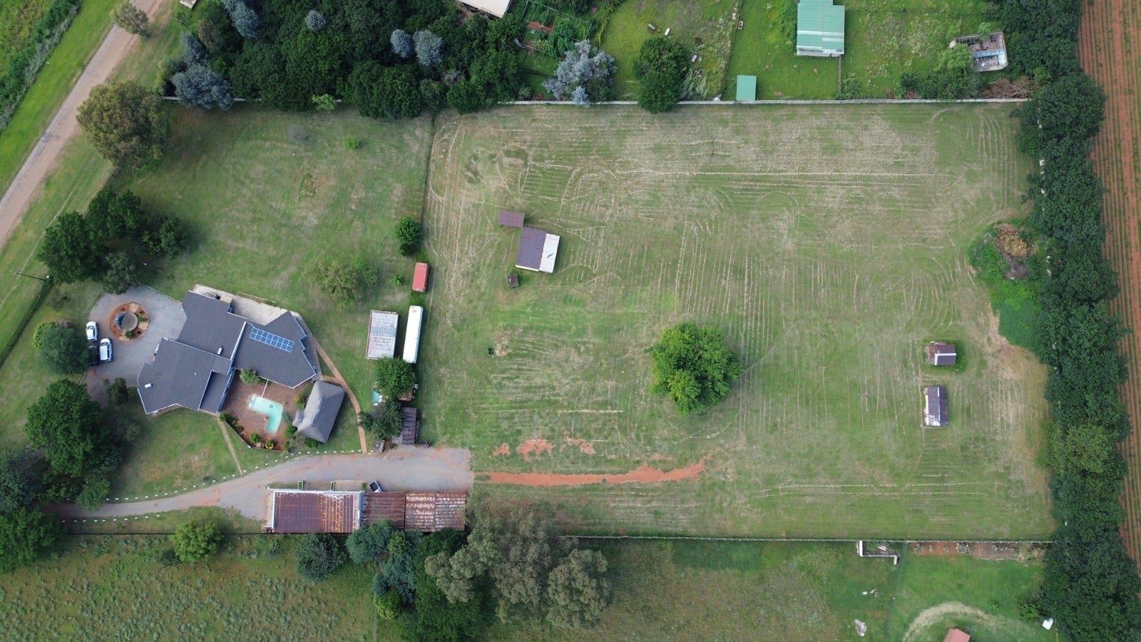 SMALLHOLDING FOR SALE IN PENDALE