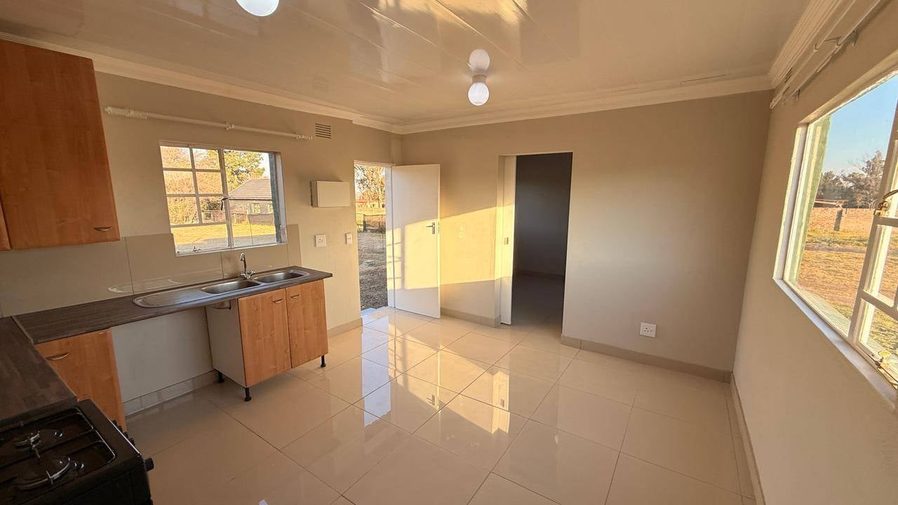 Affordable Country Cottage Living in Homestead Apple Orchards – Walkerville