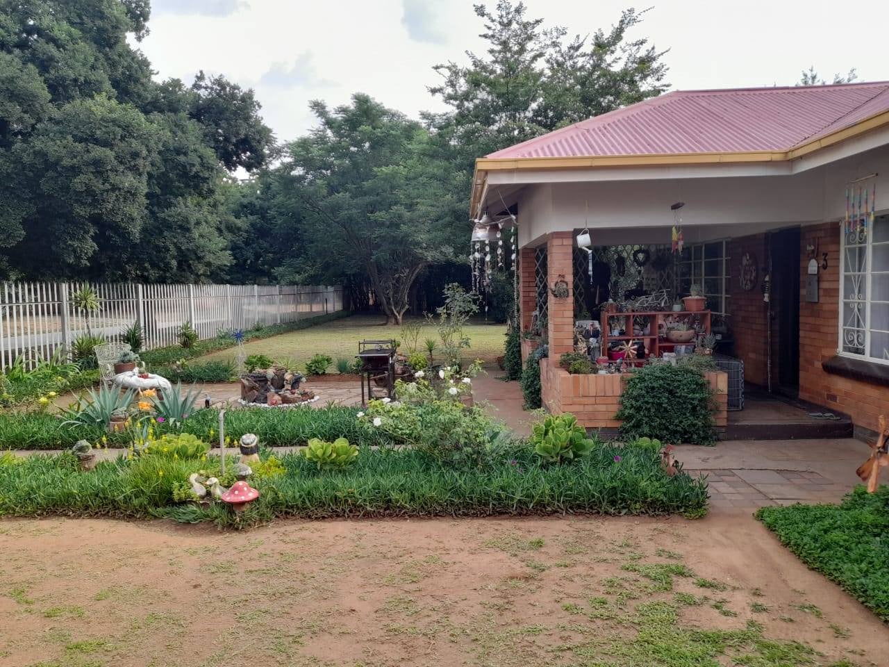 3 Bedroom House For Sale in Three Rivers