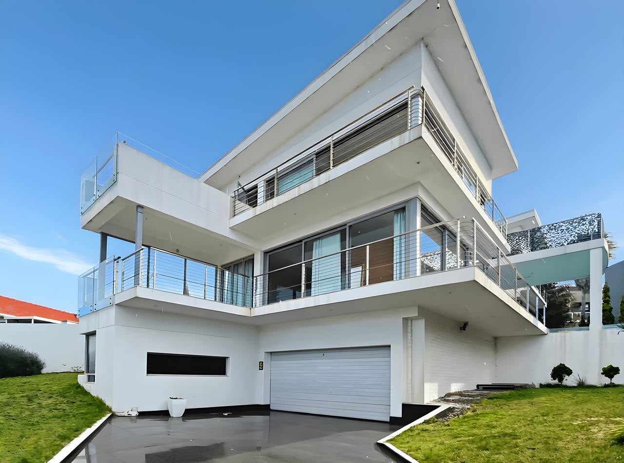 5 Bedroom Home in Humerail