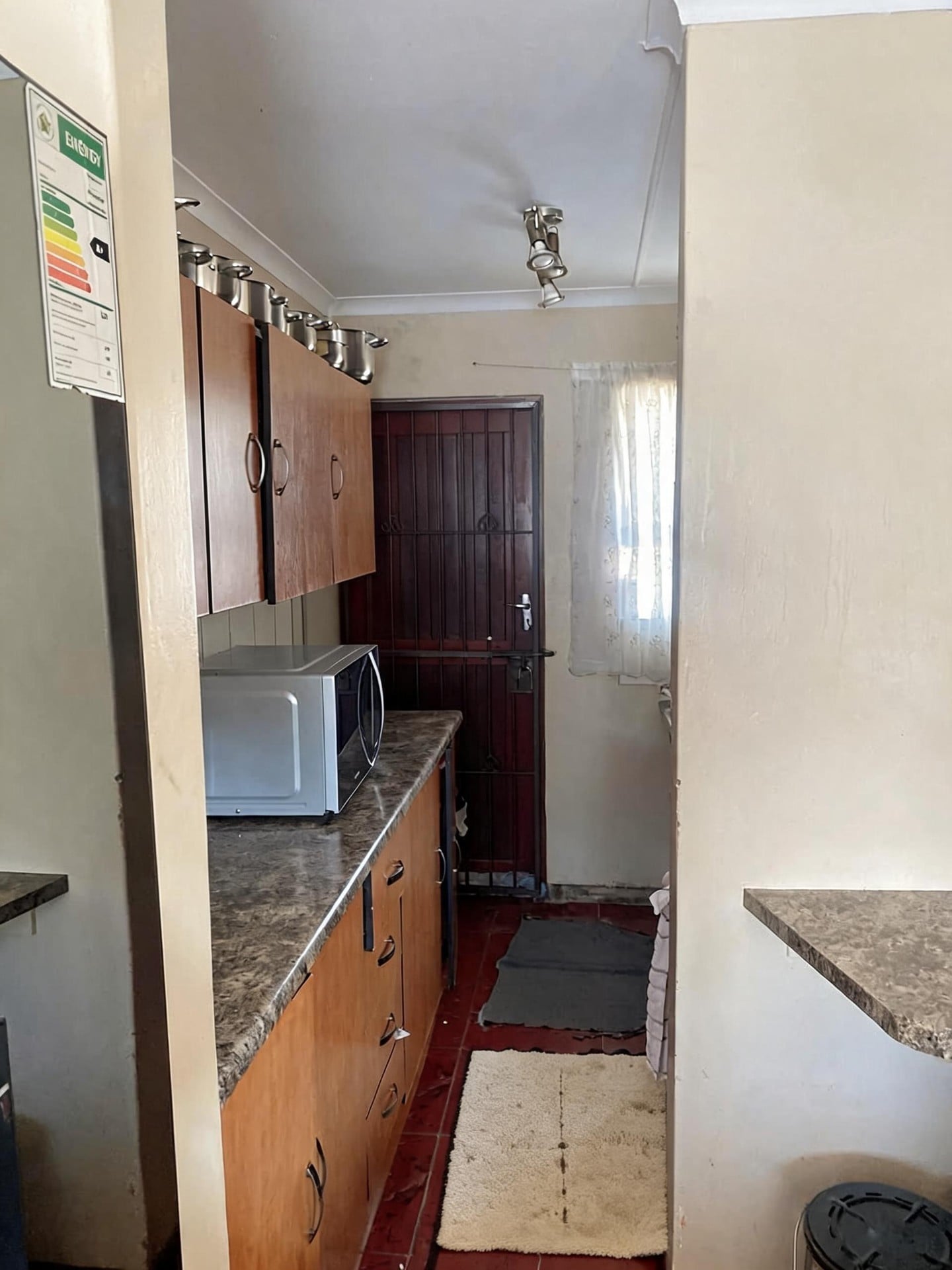 Home For Sale: 2 Beds, 1 Bath - Ideal Starter Home