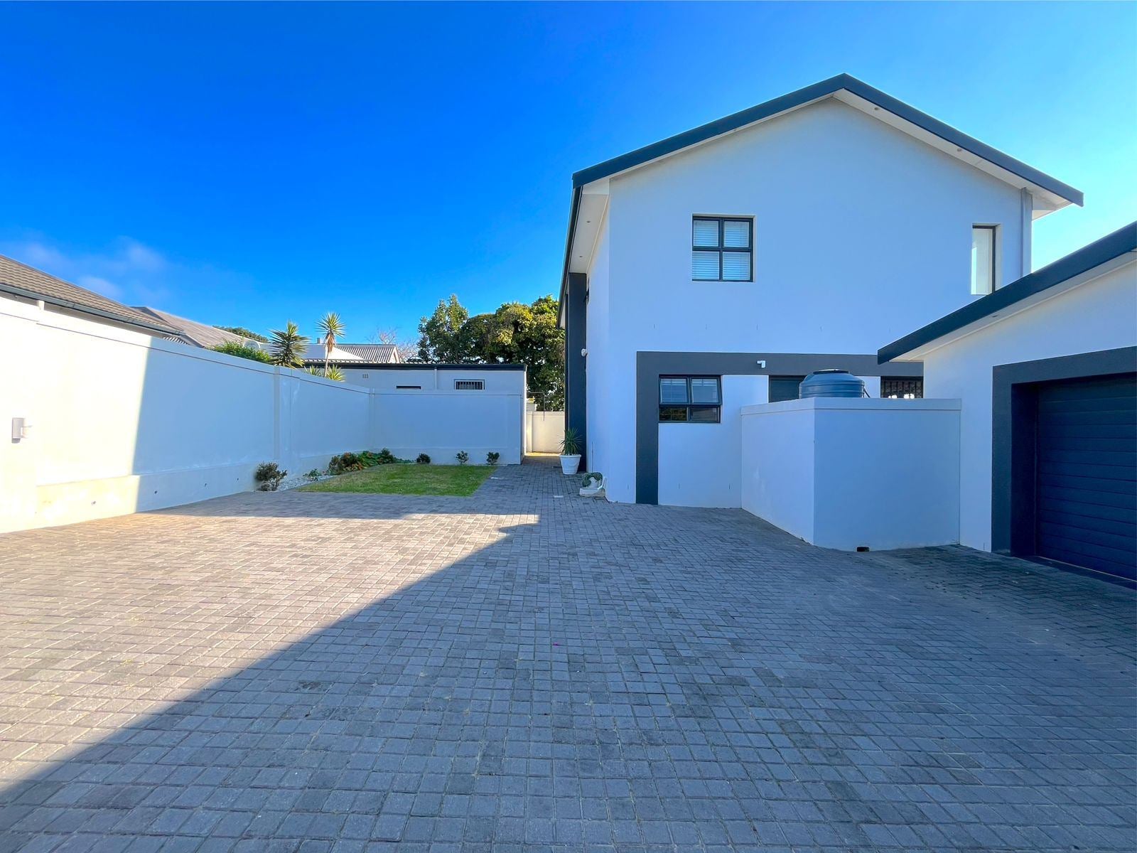 Elegant 4-Bedroom Family Home with Valley Views