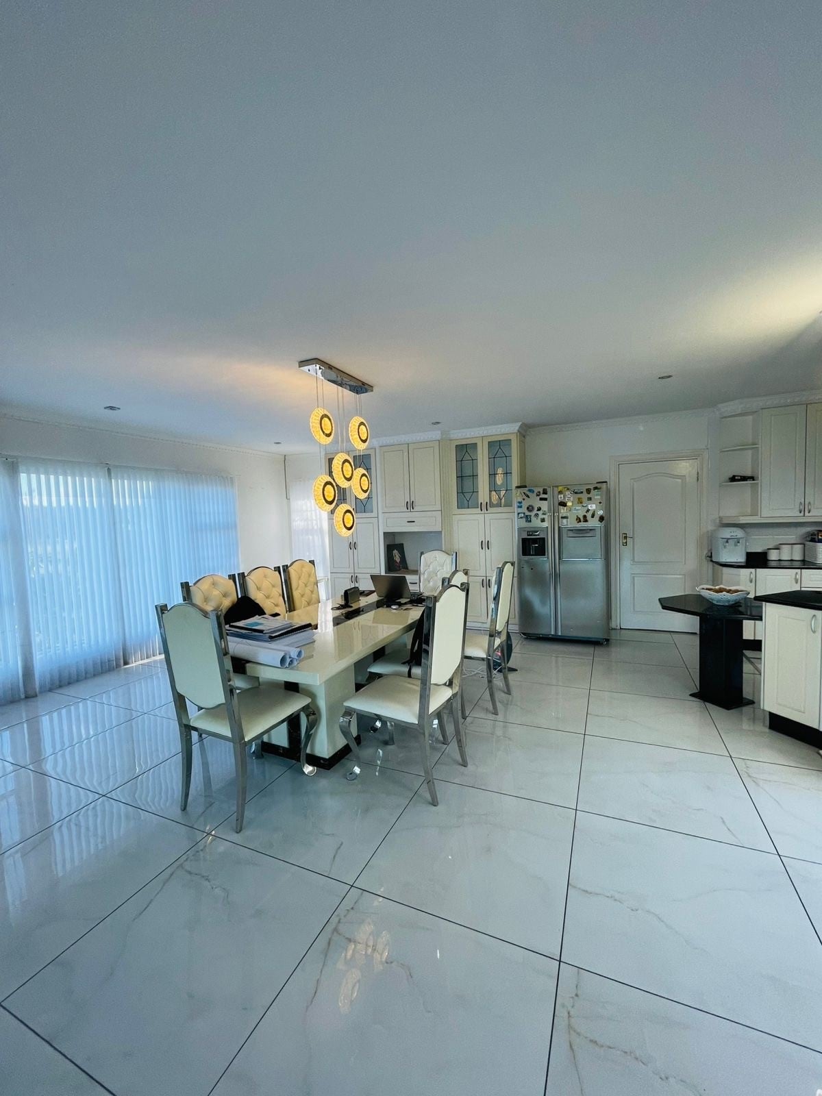 5 Bedroom Townhouse for Sale