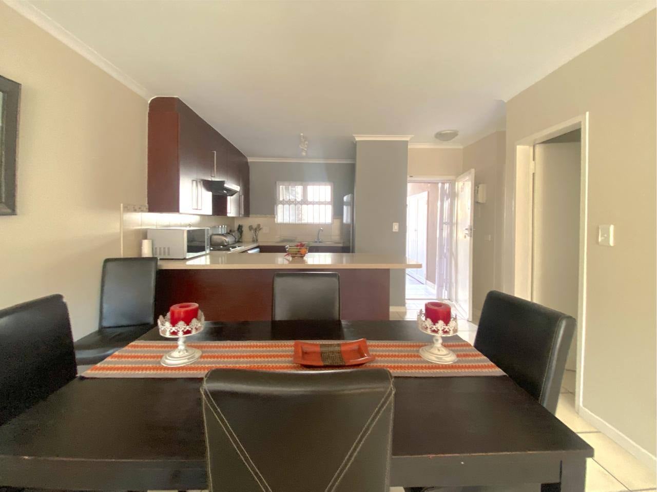 Modern Fully Furnished 2-Bedroom Apartment in the Luxurious Tamarack Complex