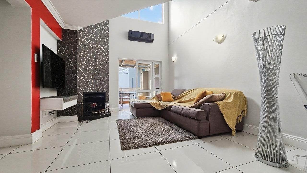 Fully Furnished 2 Bedroom, 2 Bathroom Apartment in Morningside, Sandton