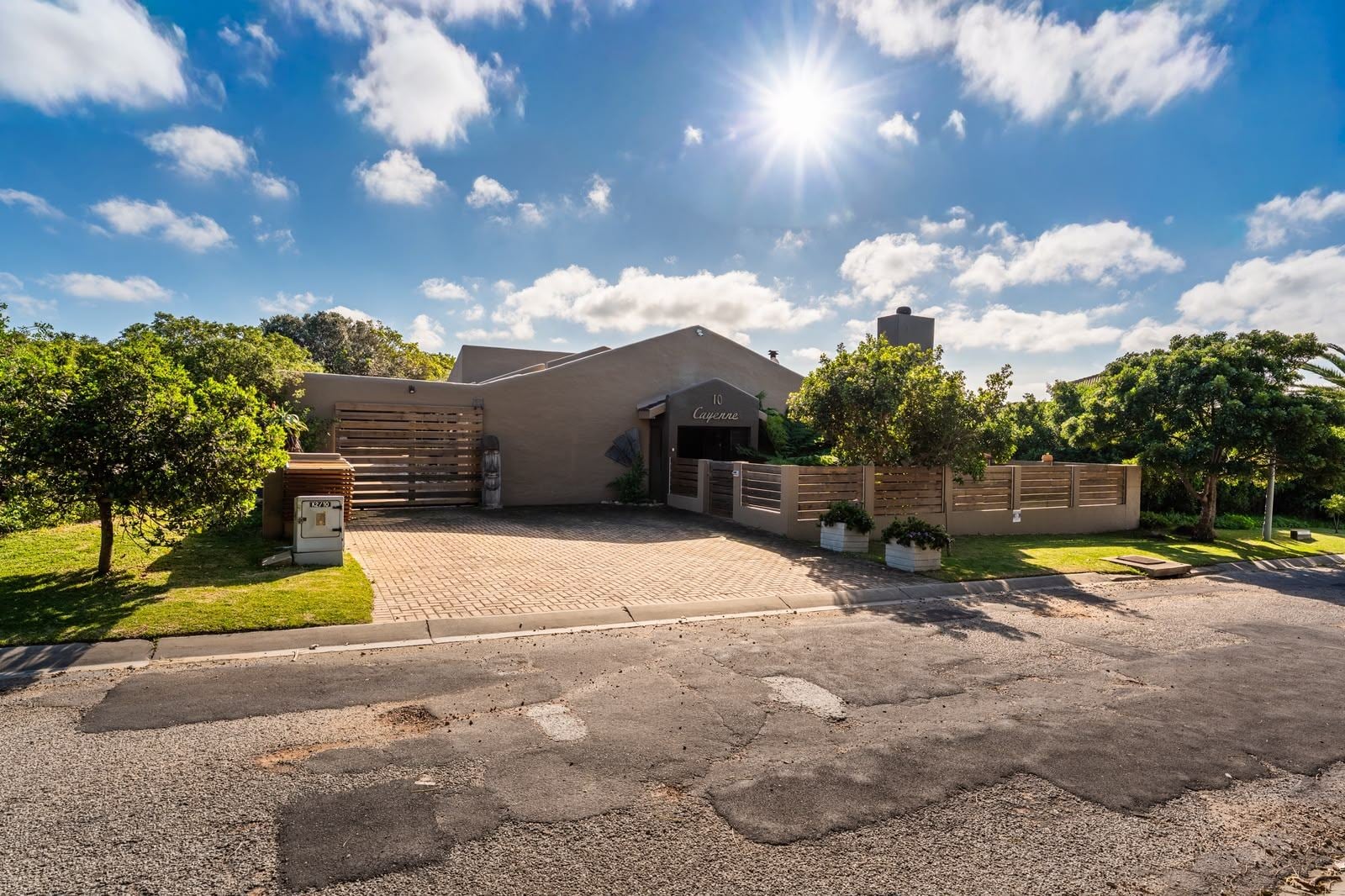 Spacious 4-Bedroom Coastal Family Home with Exceptional Outdoor Living