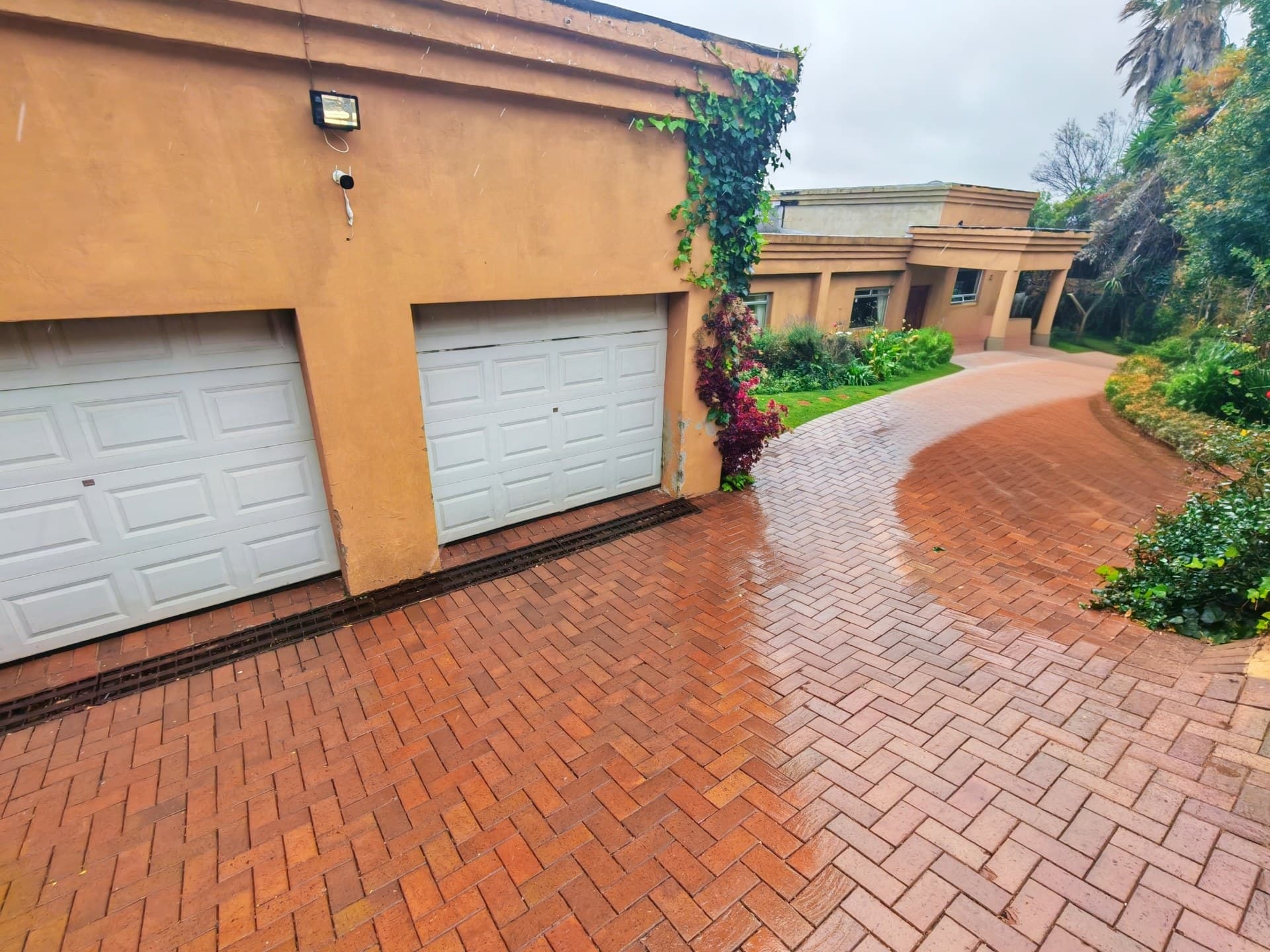 Double-Storey Northcliff Home with Panoramic Views, Pool & Exceptional Entertainment Spaces