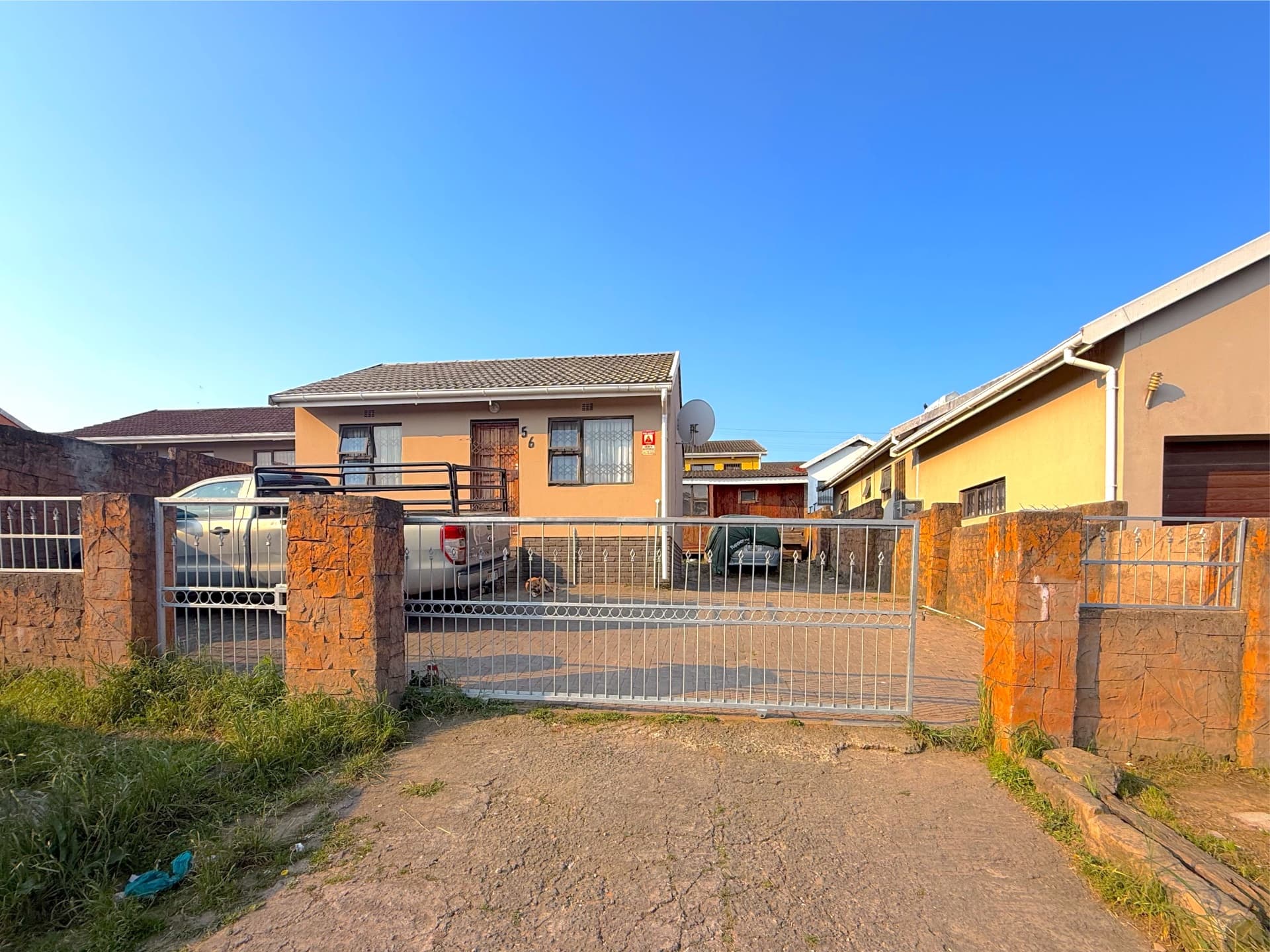 Charming Starter Home With Flat For Additional Income