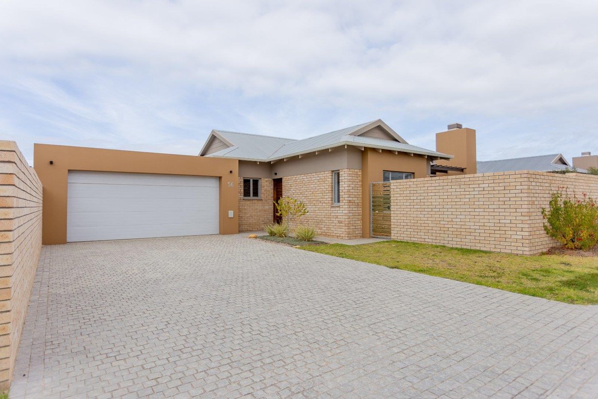 Property photograph 2