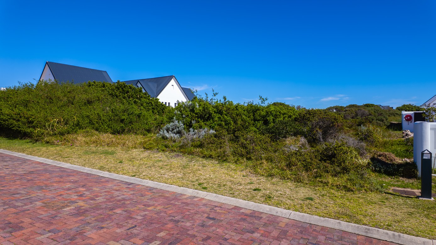 Property photograph 3