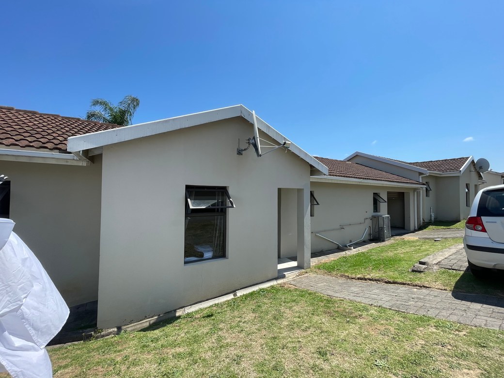 Property photograph 4