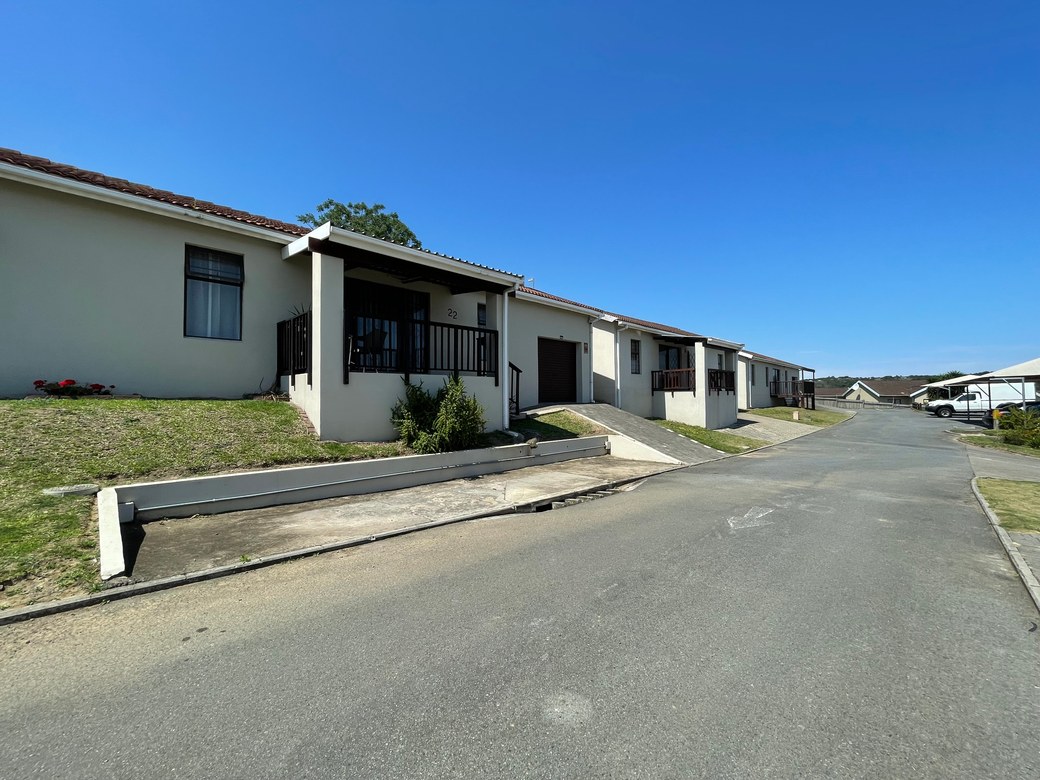Property photograph 2