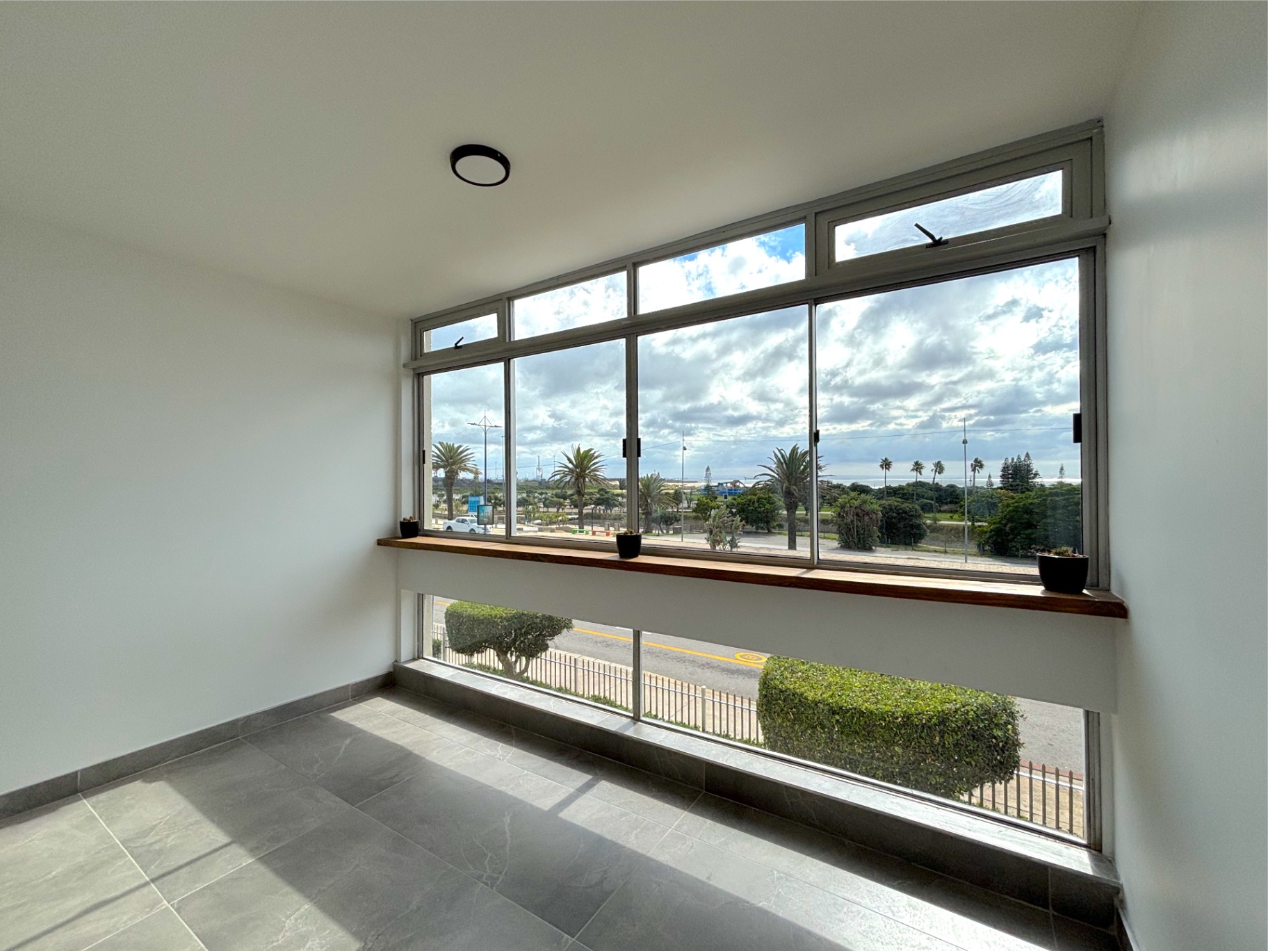 Property photograph 2