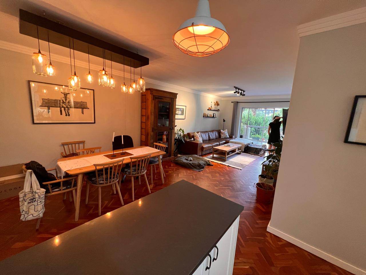 Property photograph 3
