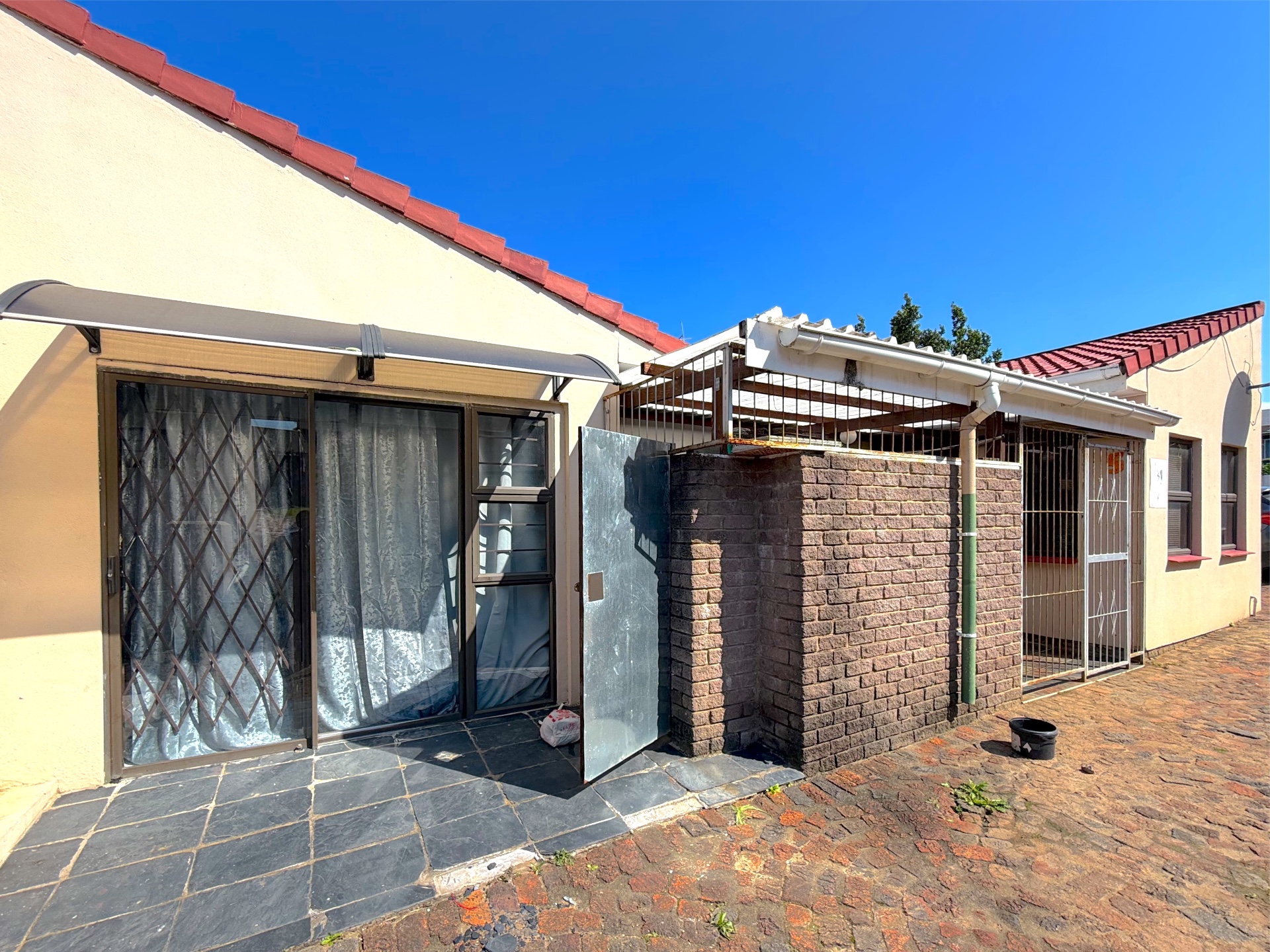 Spacious One Hundred And Eighty Three Square Metre Home For Sale Cambridge