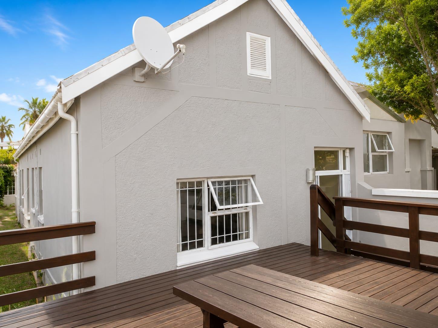 Property photograph 2