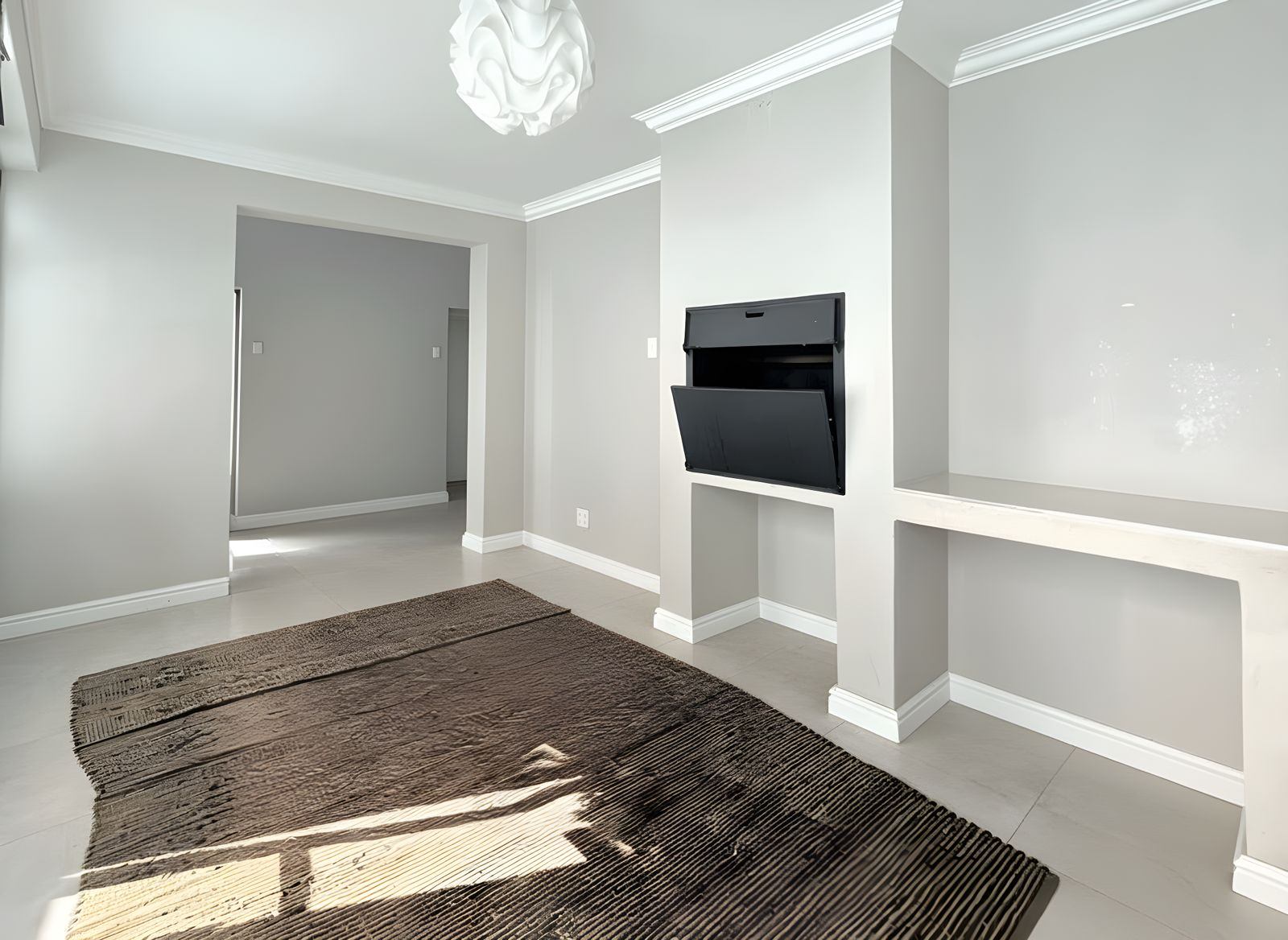 Property photograph 5