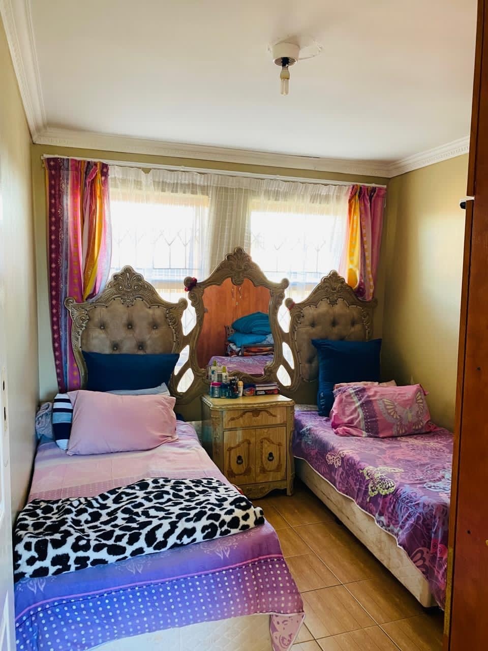 Property photograph 5
