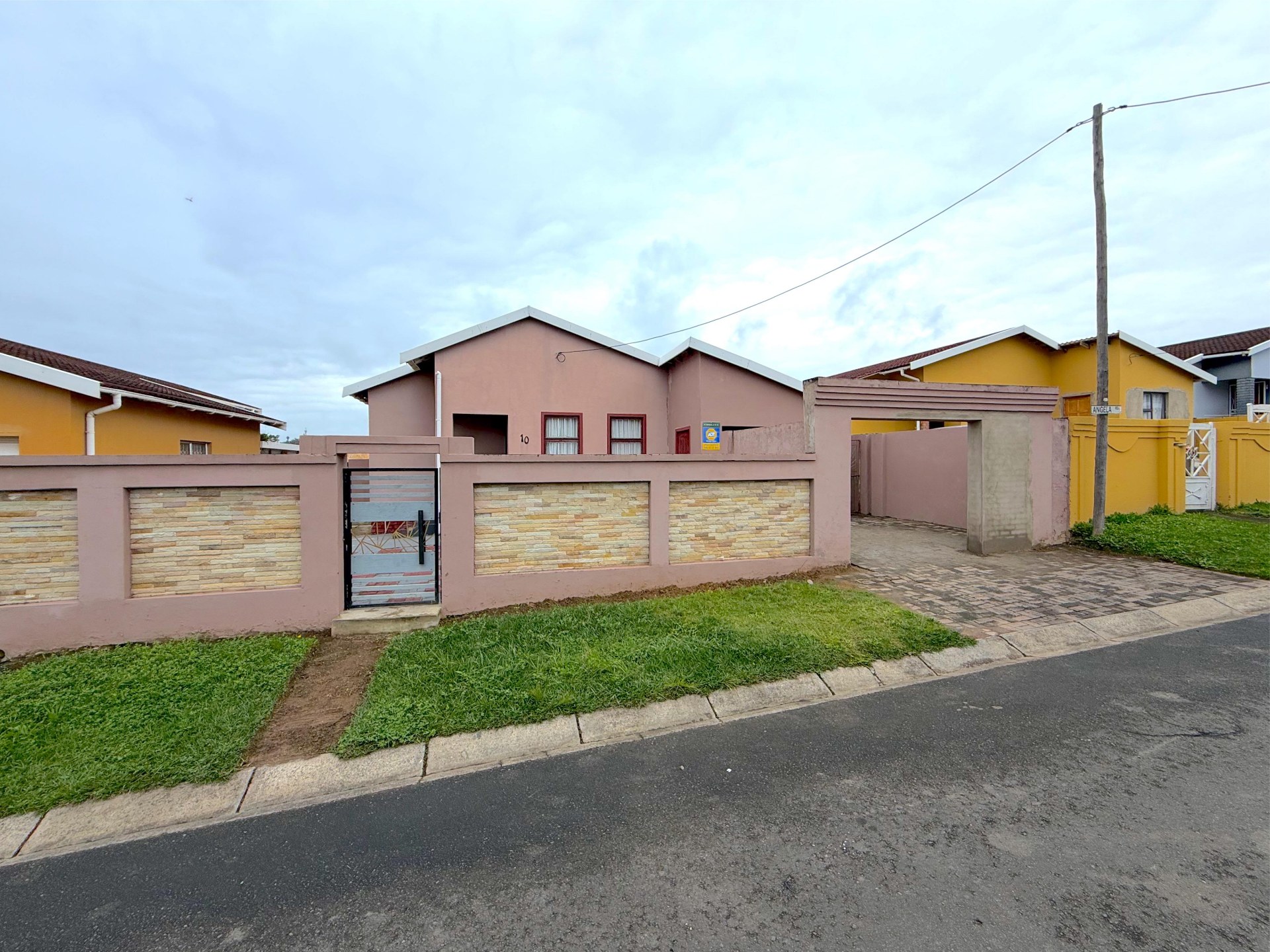 Spacious One Hundred And Thirty Two Square Meter Family Home In Haven Hills