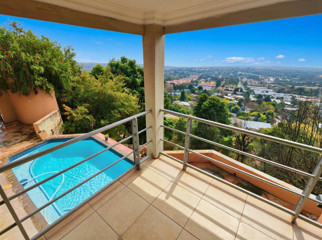 Property photograph 2