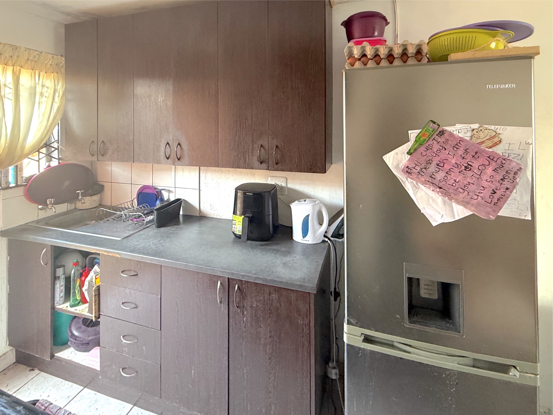 Property photograph 5