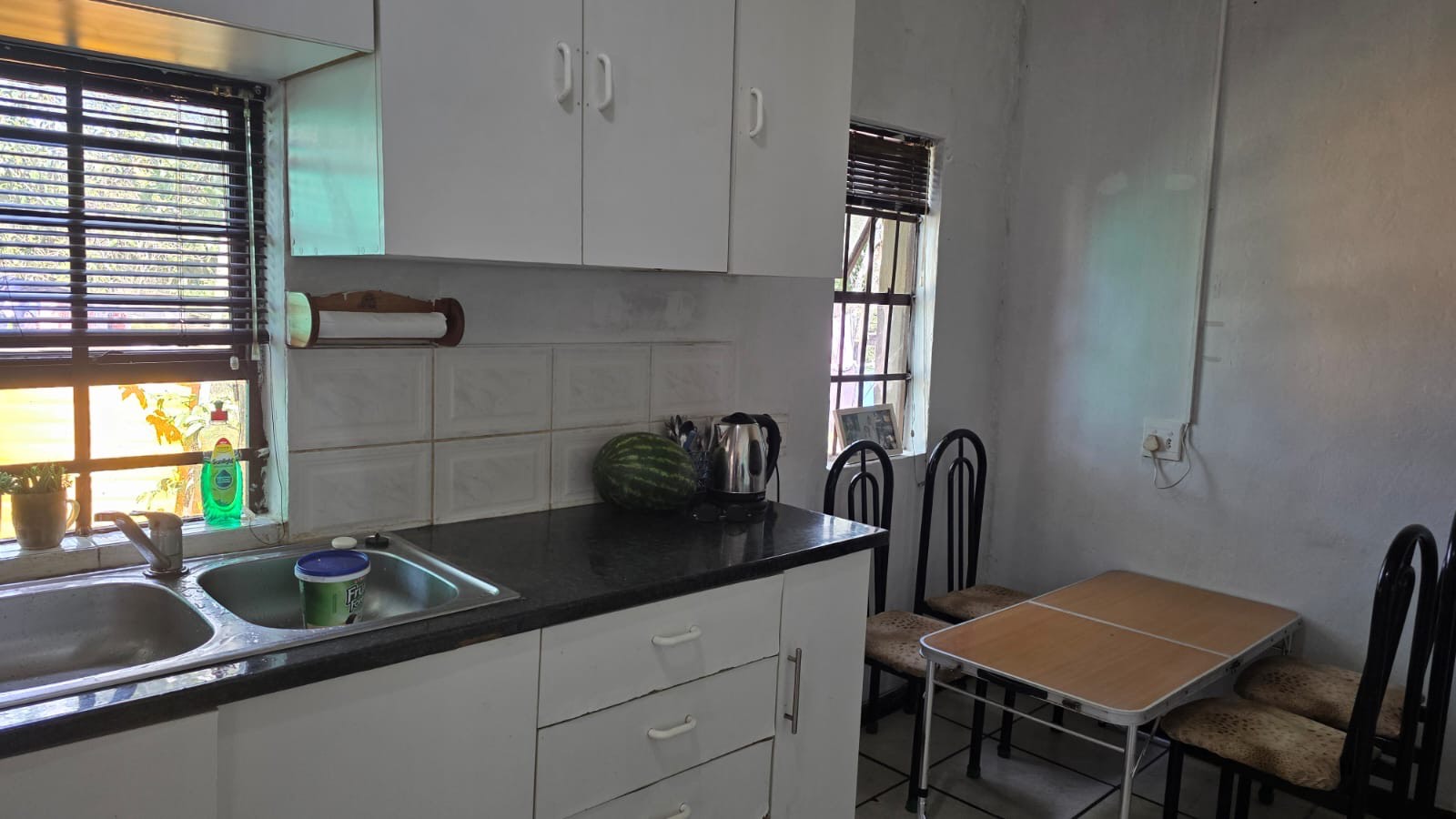 Property photograph 2