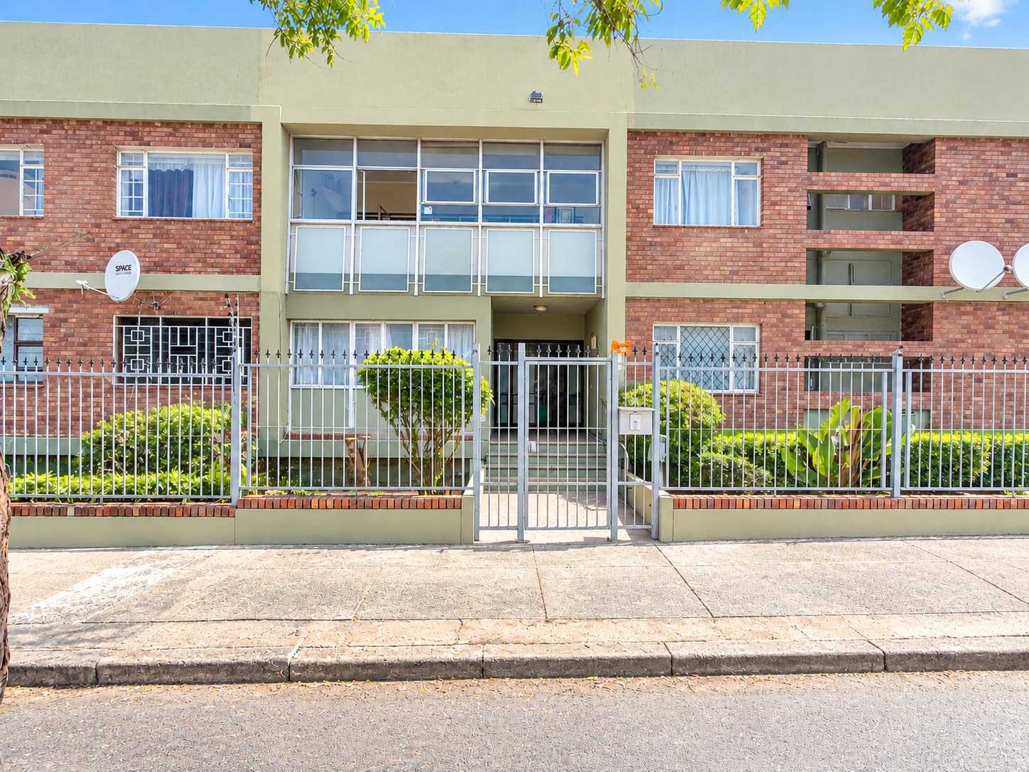 2-bedroom apartment for sale in Mount Croix