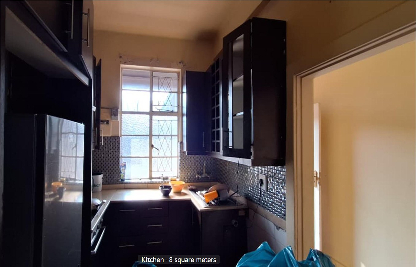 Property photograph 3