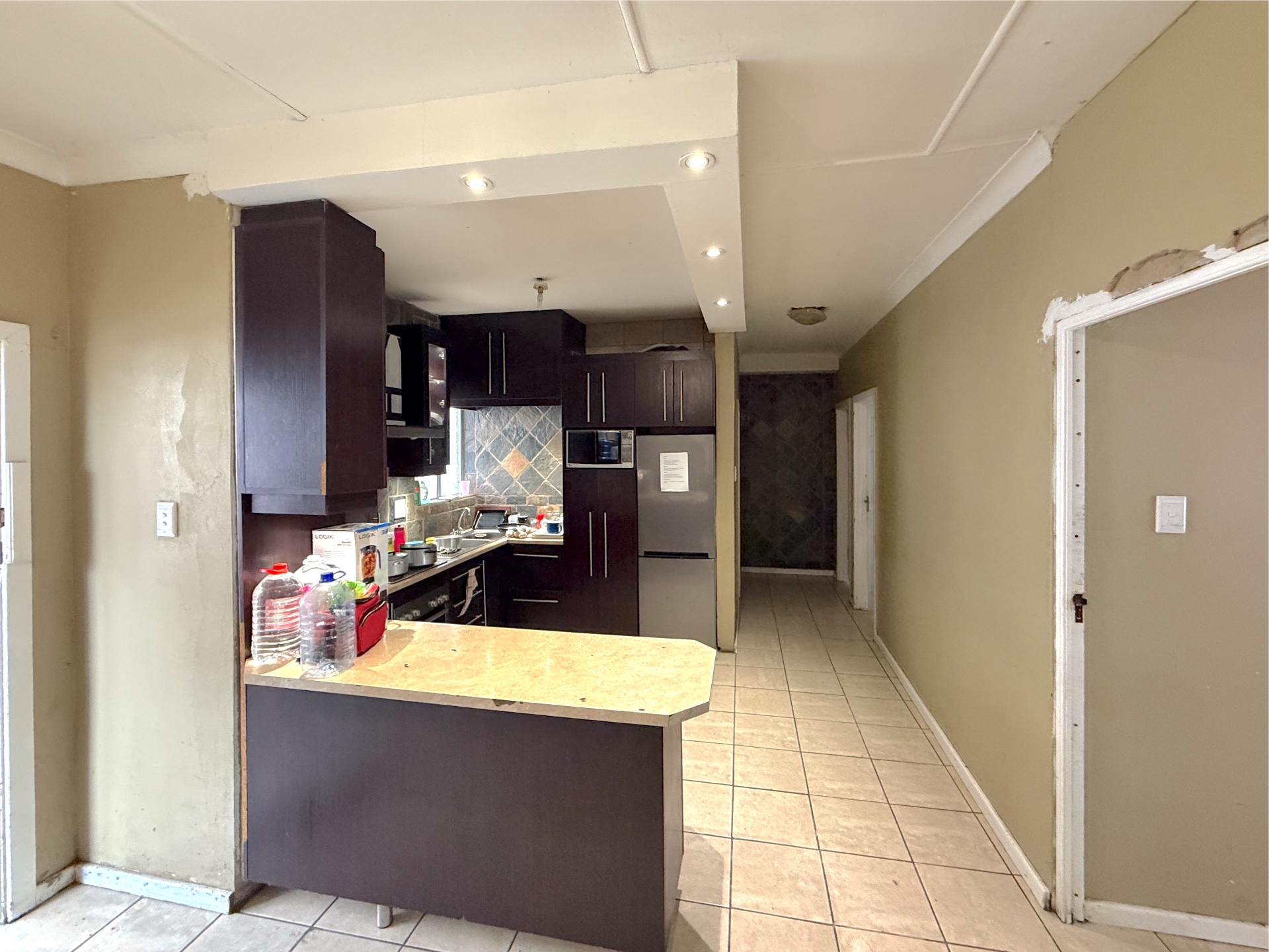 Property photograph 4