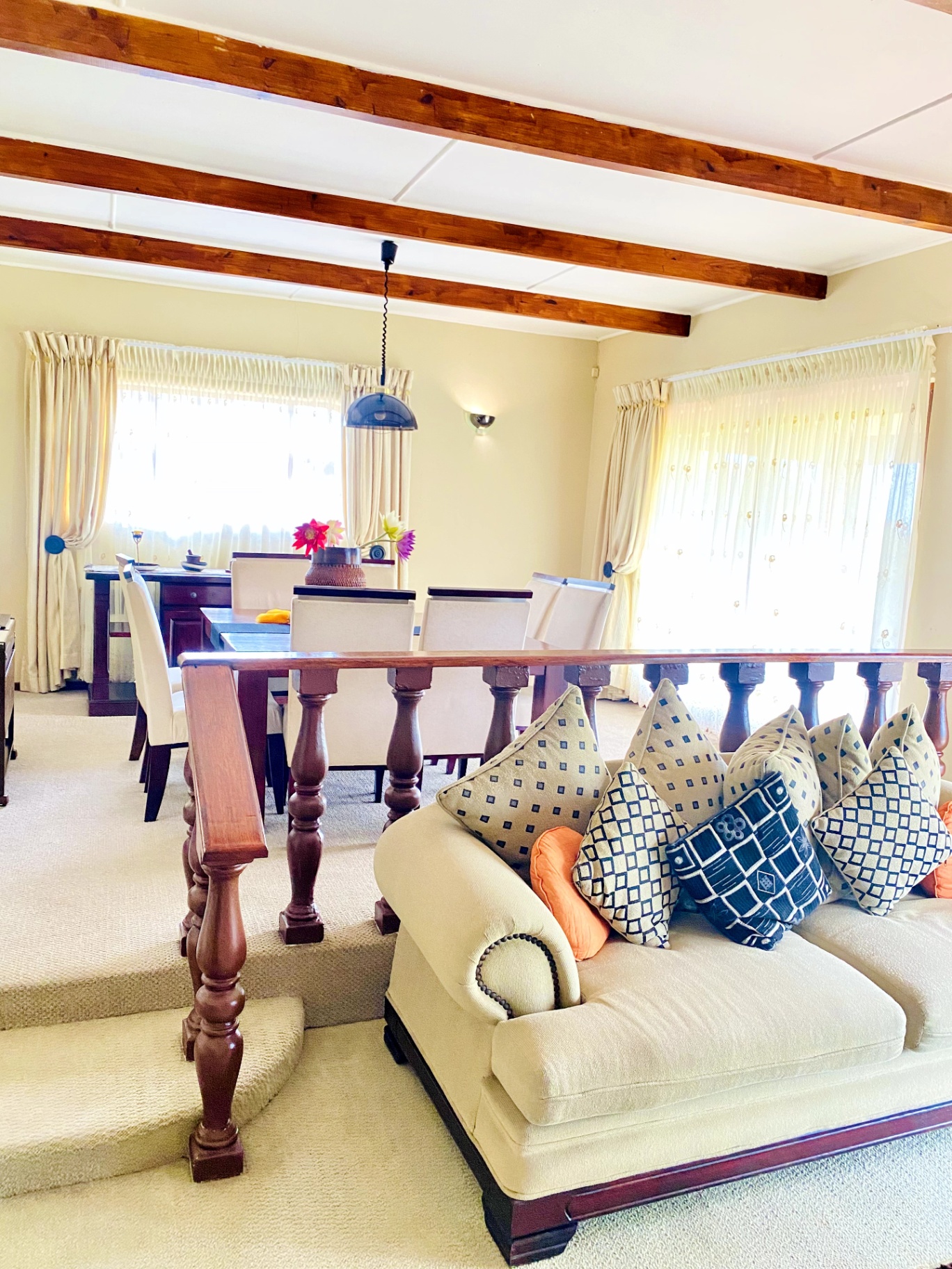 Property photograph 5