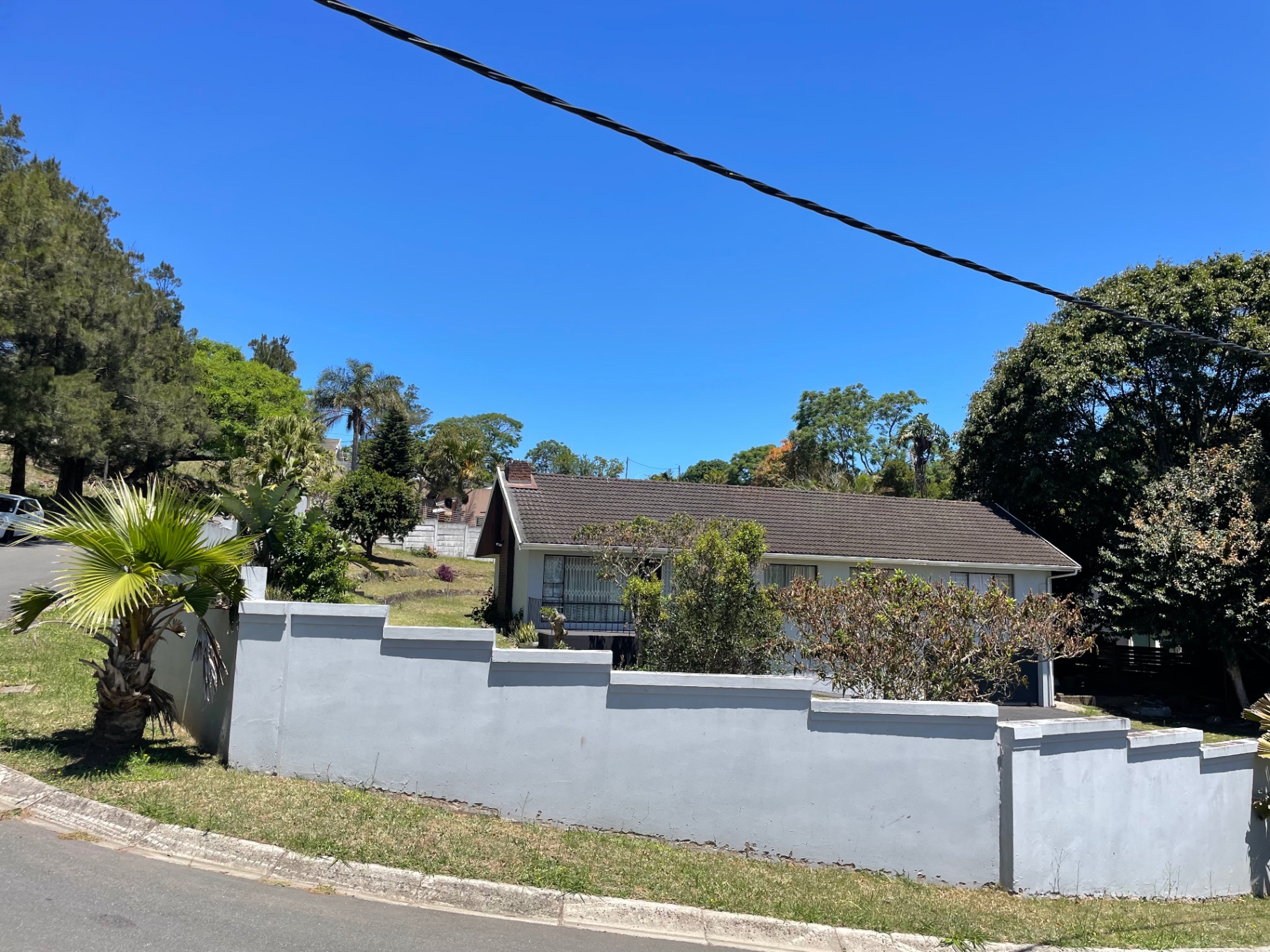 Property photograph 3