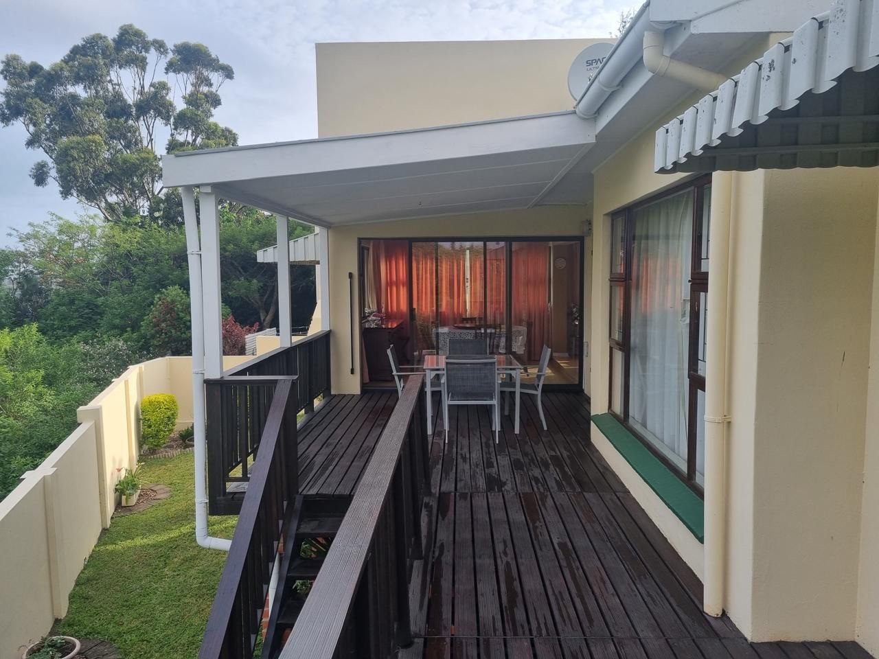Property photograph 3