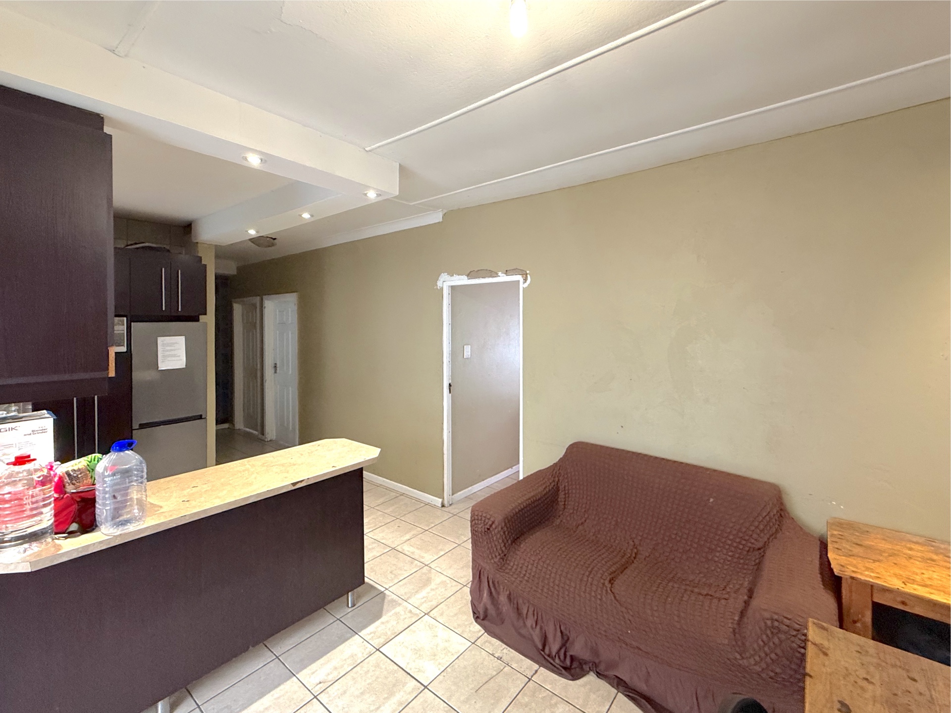 Property photograph 2