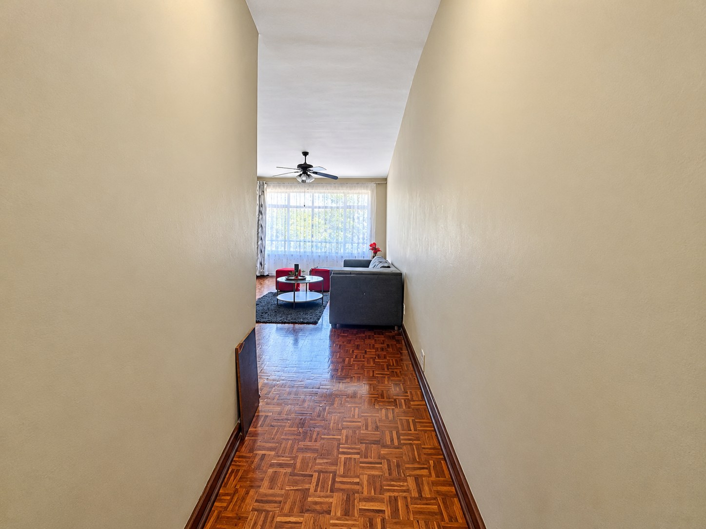 Property photograph 5