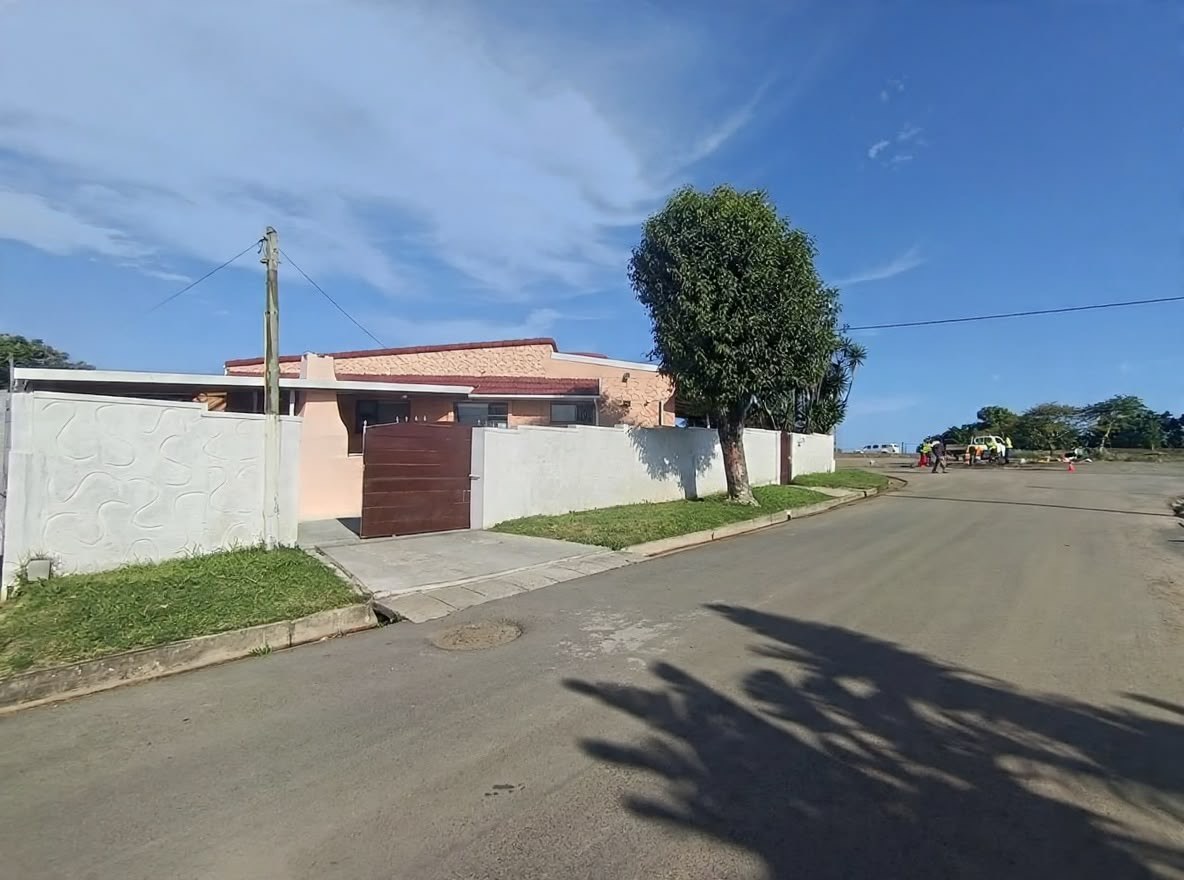 Spacious Four Bedroom Family Home With Double Garage For Sale In Rosemount/Greenfields