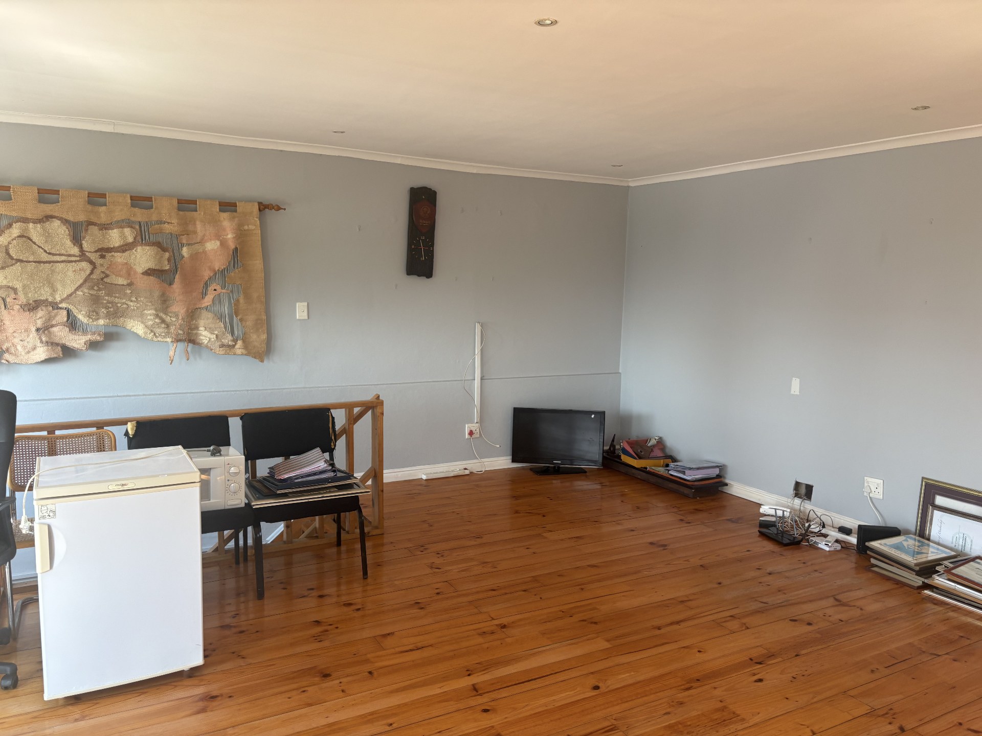 Property photograph 3