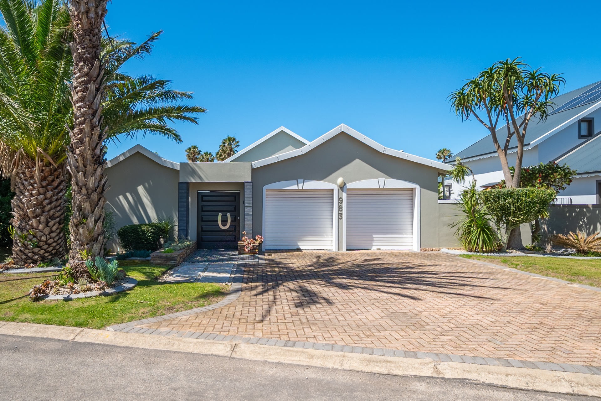 EXQUISITE WATERFRONT LIVING IN MARINA MARTINIQUE