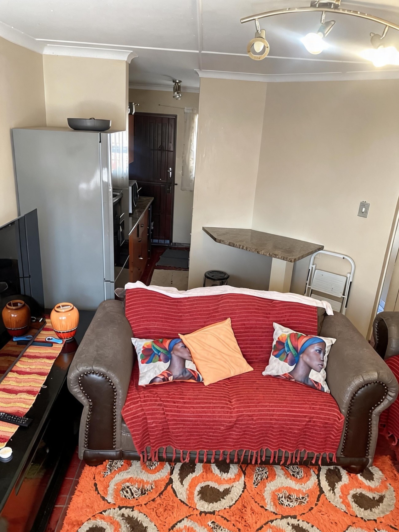 Property photograph 3