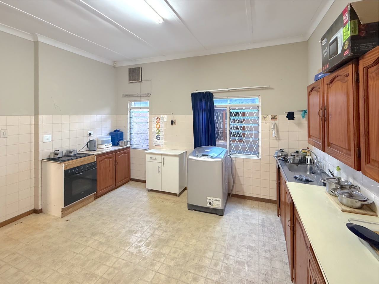 Property photograph 3