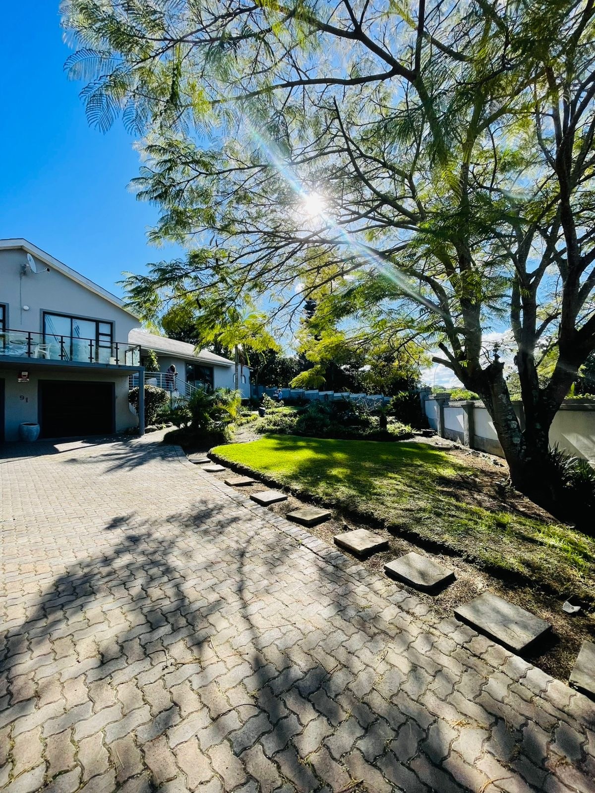 Property photograph 2