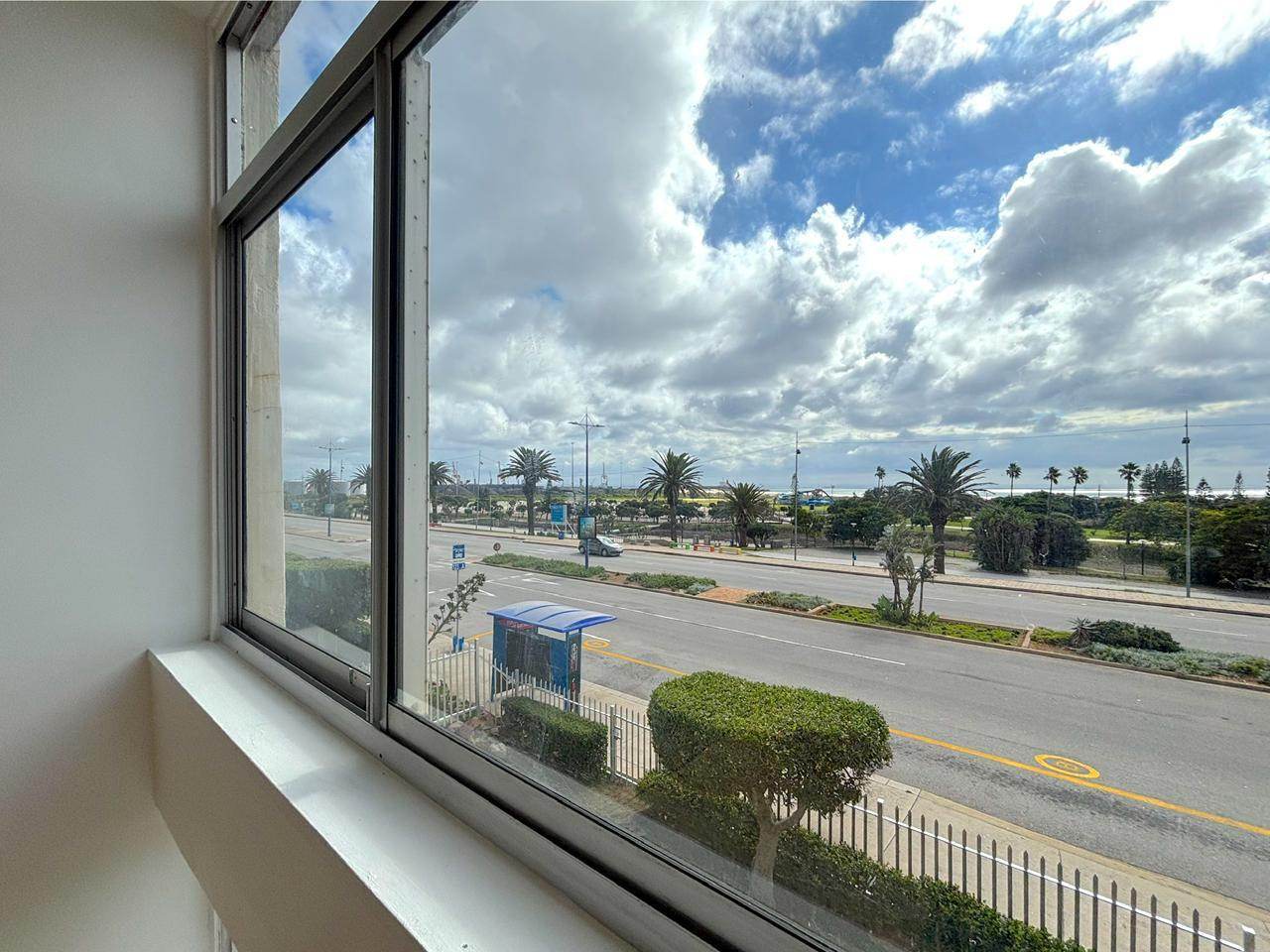 Property photograph 2