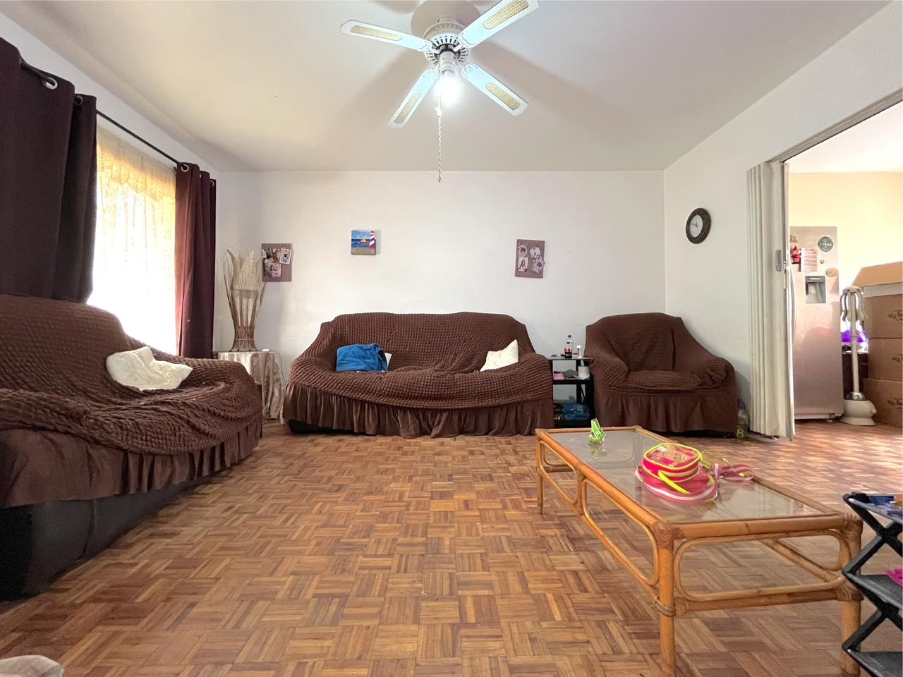 Property photograph 3