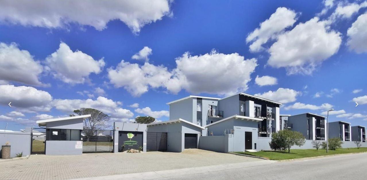 Modern 2-Bedroom Apartment in Green Leaf Estate, Port Elizabeth