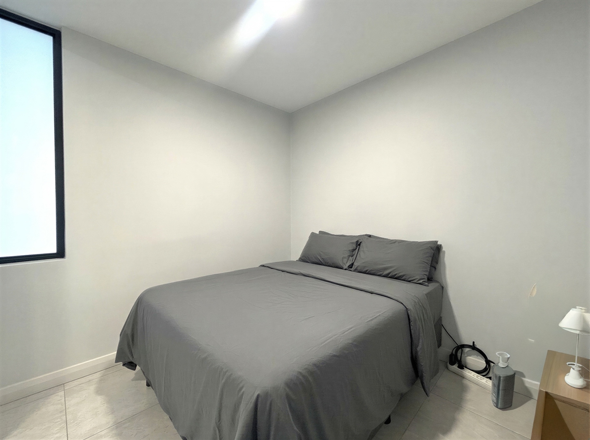 Property photograph 5