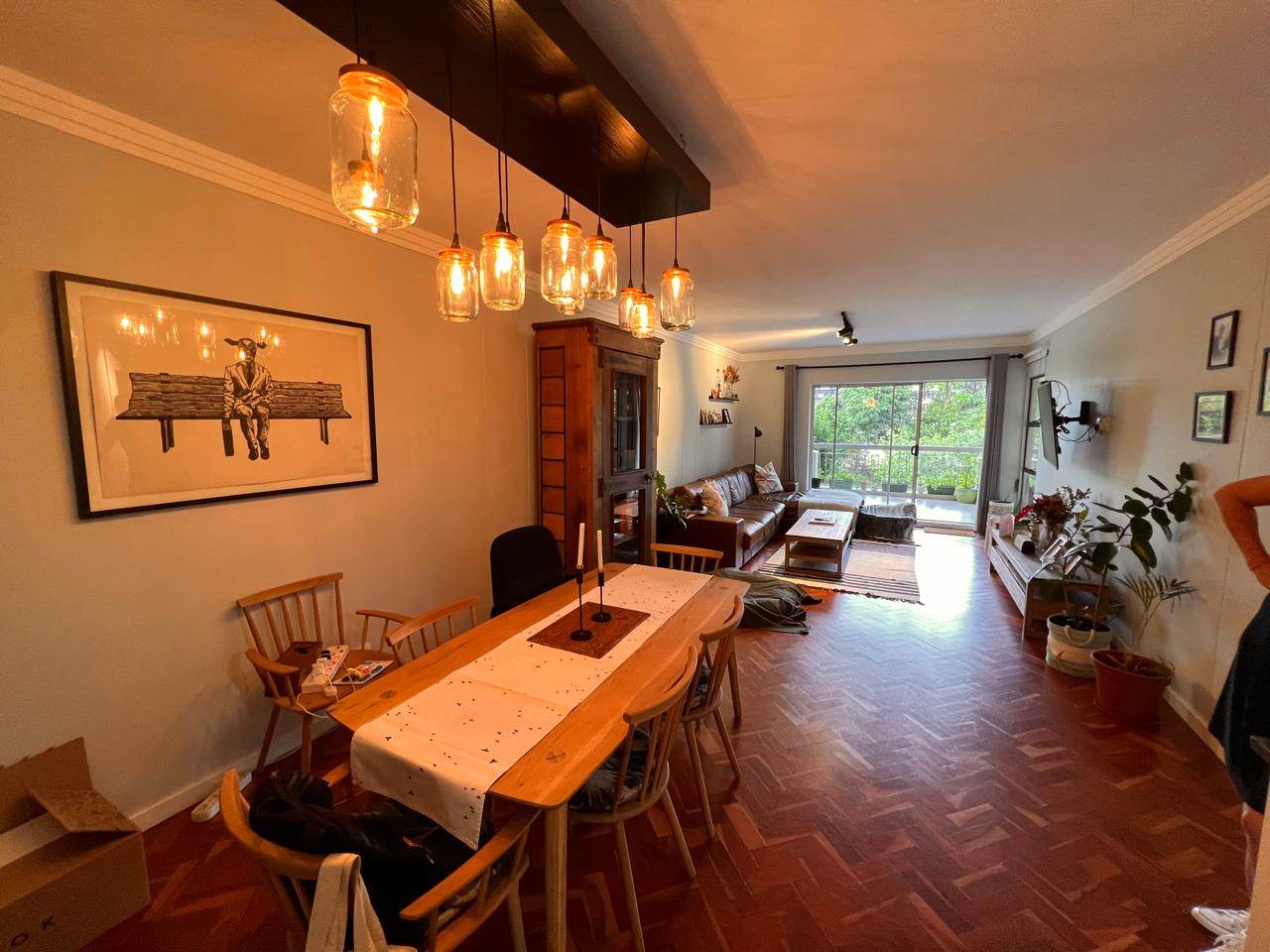 Property photograph 5