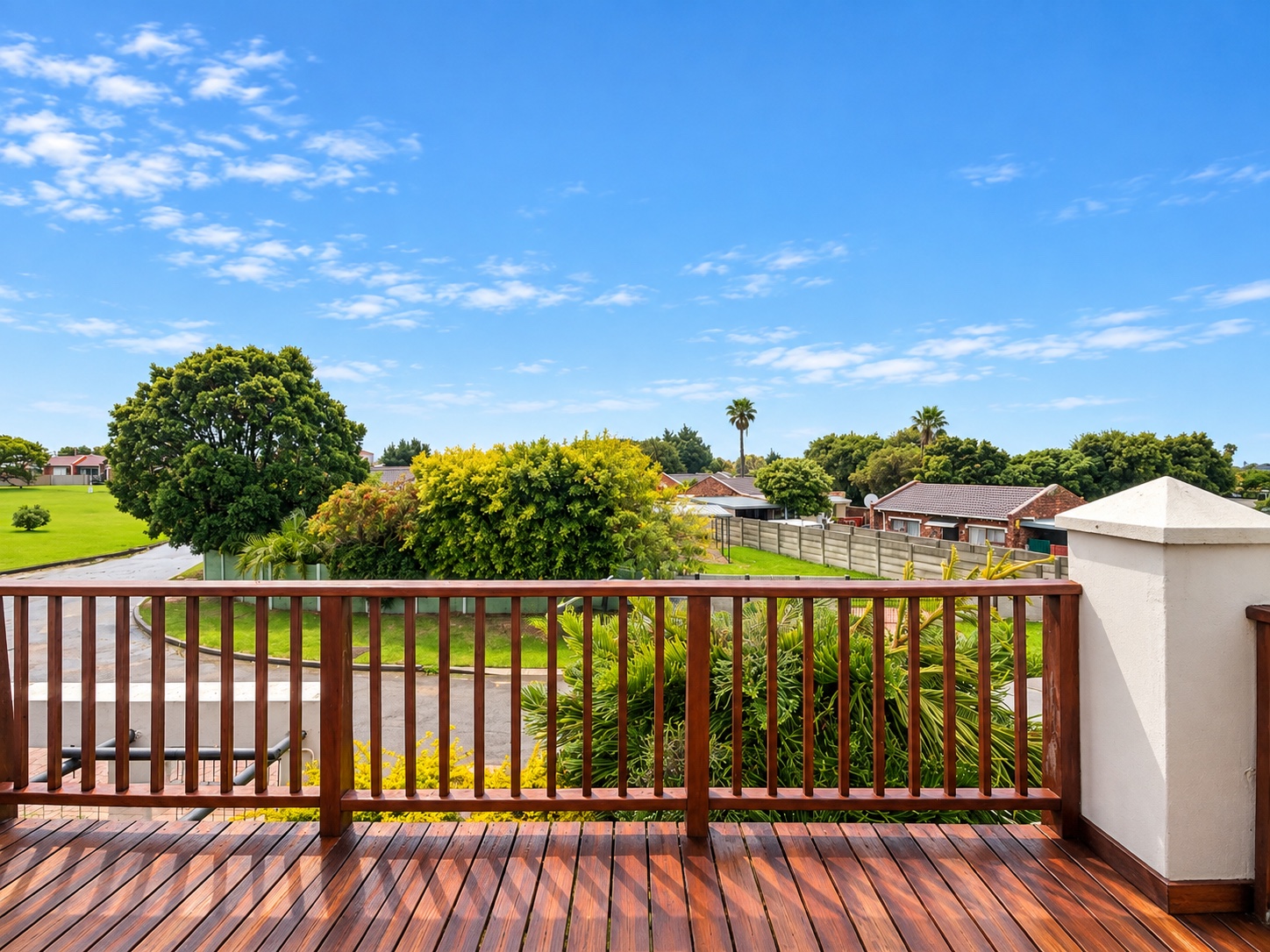Property photograph 4