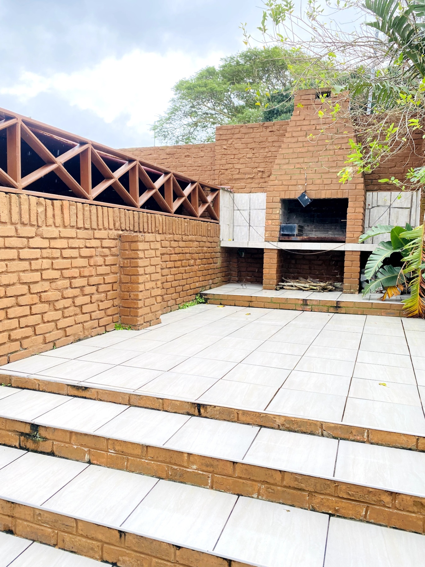 Property photograph 4
