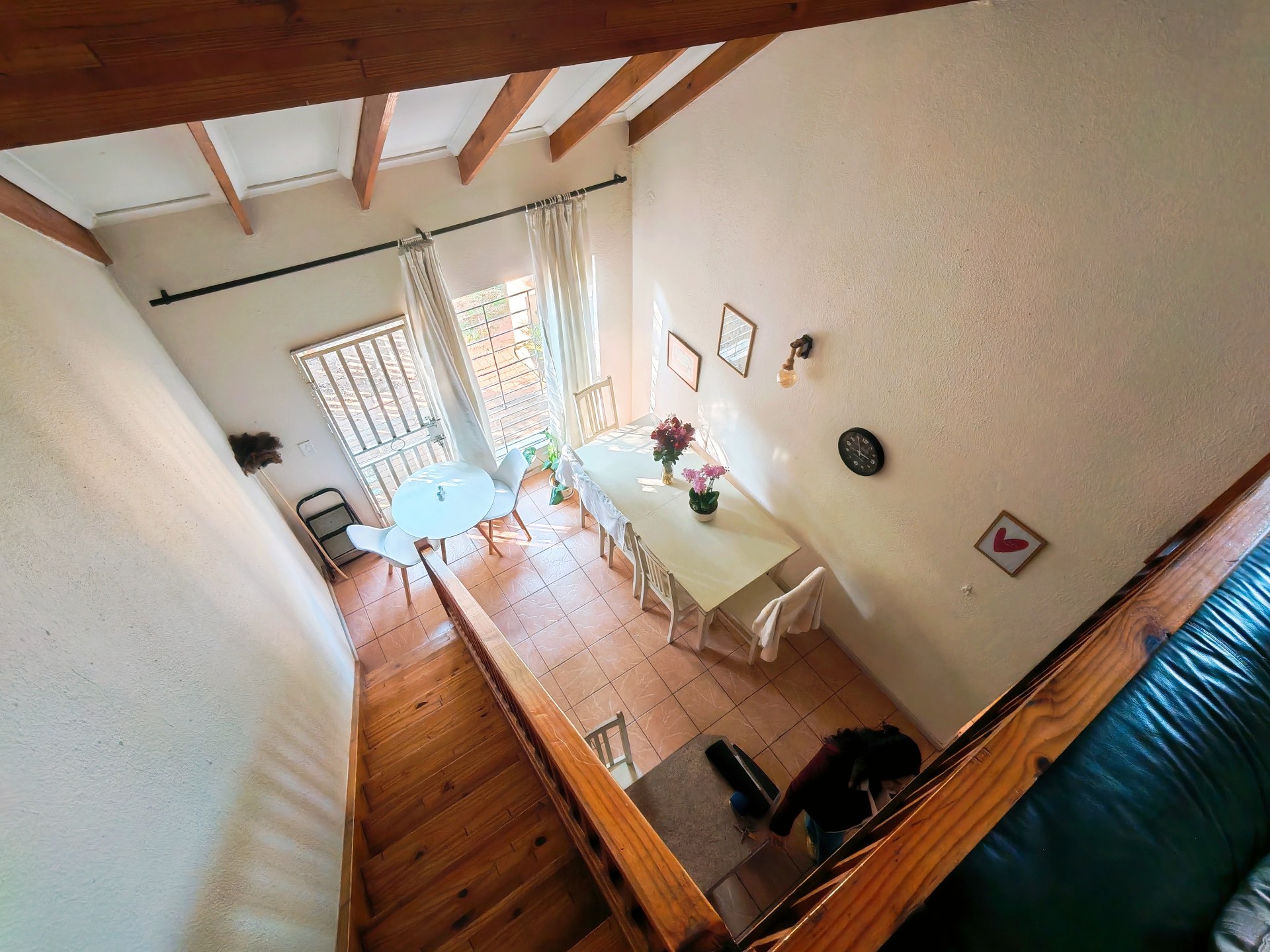 Charming 1-Bedroom Townhouse with Loft, Garden & Balcony in Douglasdale