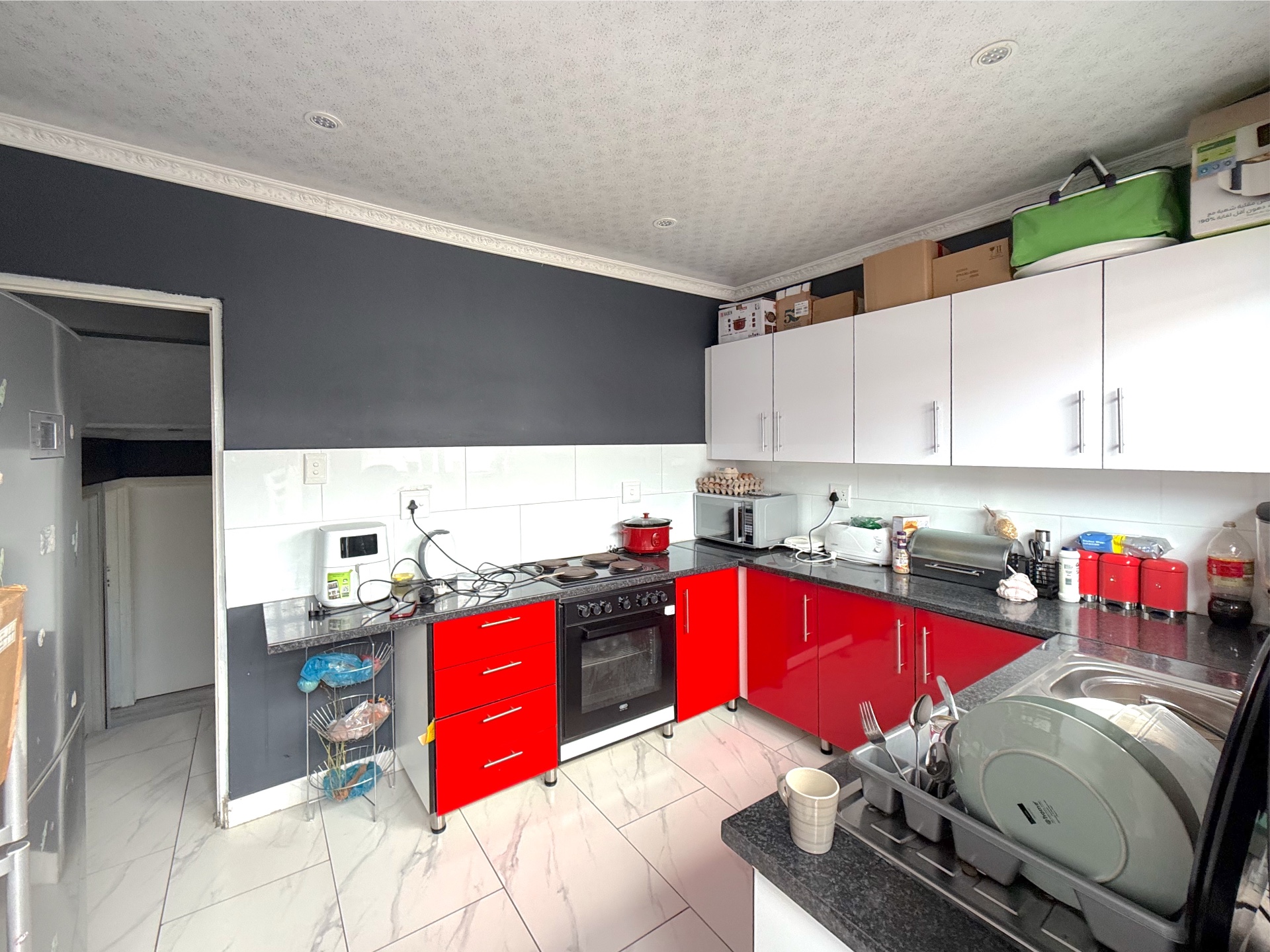 Property photograph 4